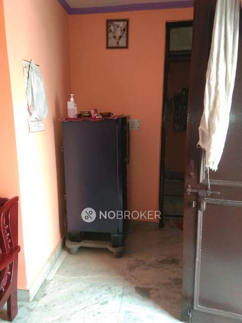 2 BHK Flat For Sale  In West Vinod Nagar, New Delhi