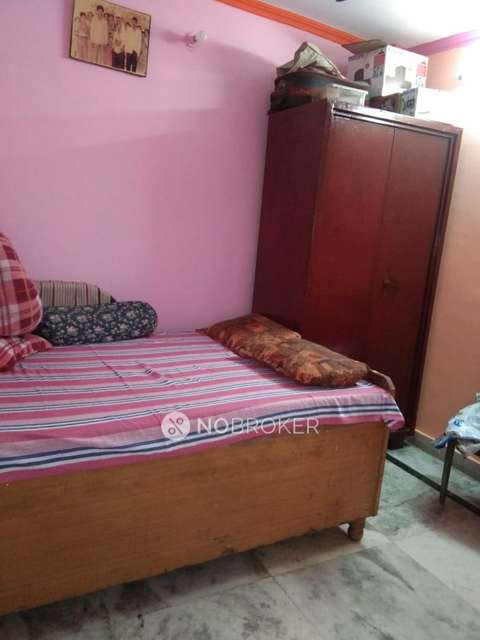 2 BHK Flat For Sale  In West Vinod Nagar, New Delhi