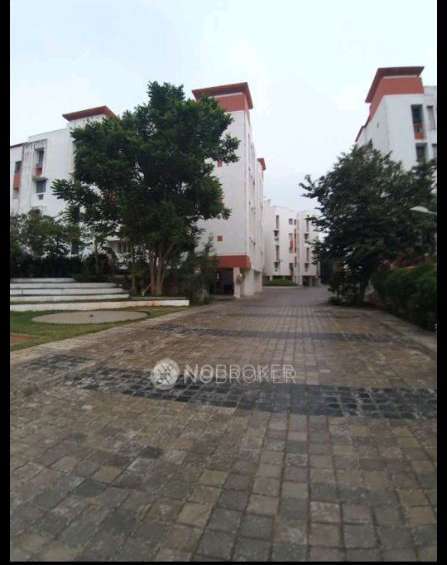 2 BHK Flat In Akshaya Adena For Sale  In Padur