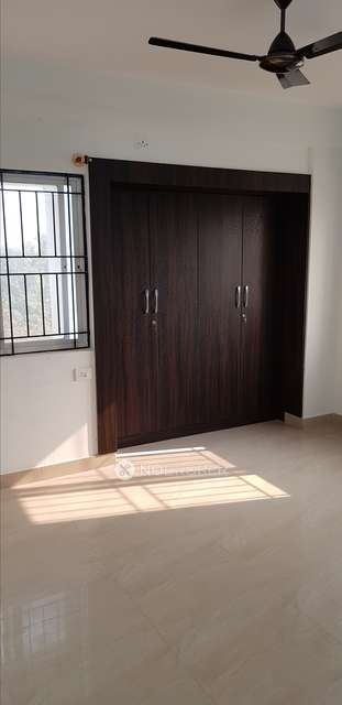 3 BHK Flat In Pearlite Lakeside Apartment, For Sale  In Parappana Agrahara