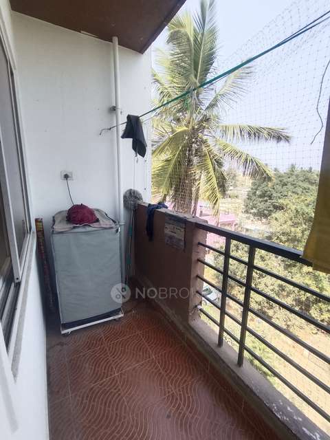 3 BHK Flat In Pearlite Lakeside Apartment, For Sale  In Parappana Agrahara
