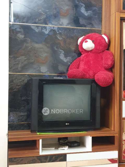 2 BHK Flat In Giri Vihar Darshan  For Sale  In Byculla