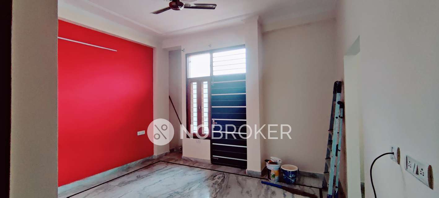 1 BHK Flat for Rent  In Sector 28