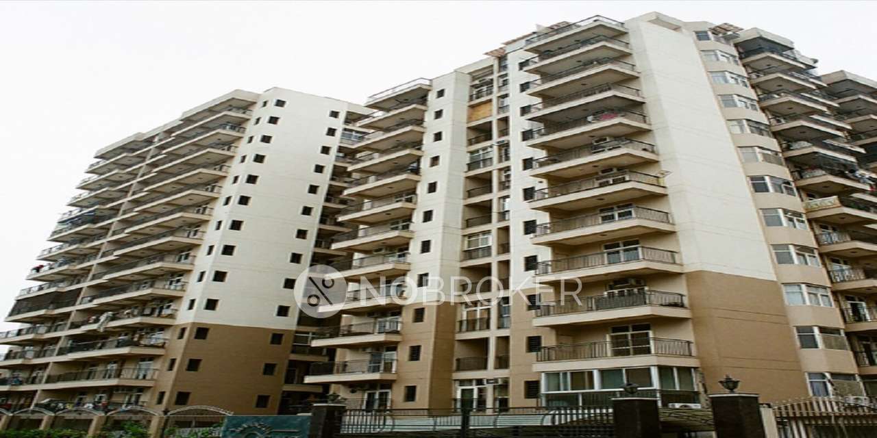 3 BHK Flat In Mahagun Mosaic For Sale  In Vaishali