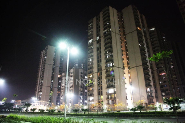 2 BHK Flat In Paramount Symphony Orchid For Sale  In Crossing Republik