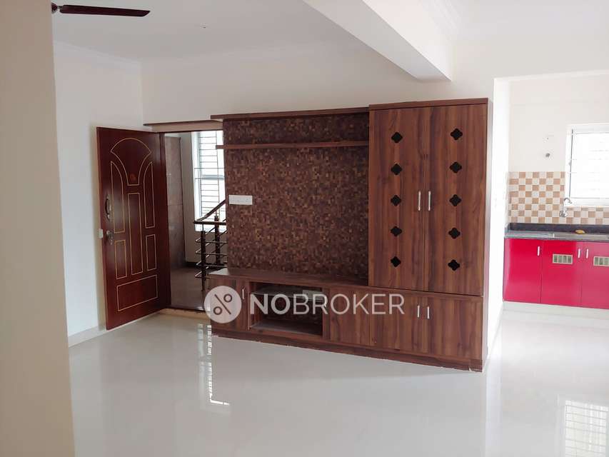 2 BHK Flat In Raj Deep Apartment (only Veg) for Rent  In Hbr Layout