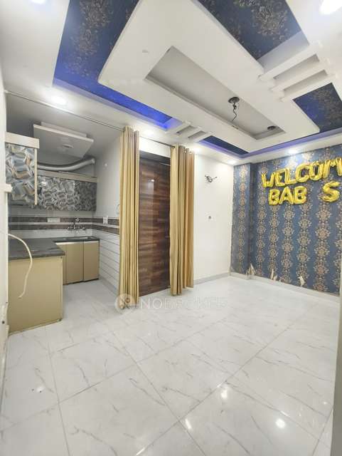 2 BHK Flat In The Unique Apartment For Sale  In Uttam Nagar