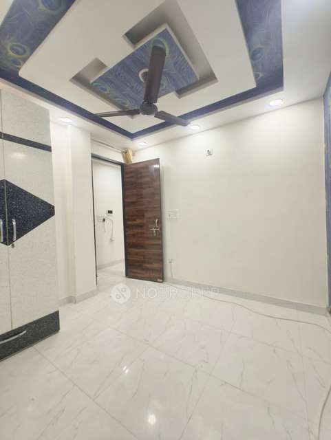 2 BHK Flat In The Unique Apartment For Sale  In Uttam Nagar