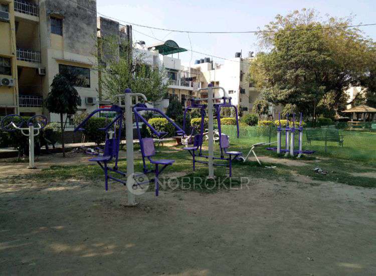 1 RK Villa In K Block for Rent  In Saket,