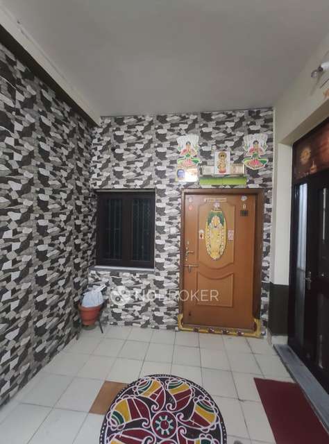 2 BHK Flat In Mahaveer Apartment For Sale  In Basheer Bagh