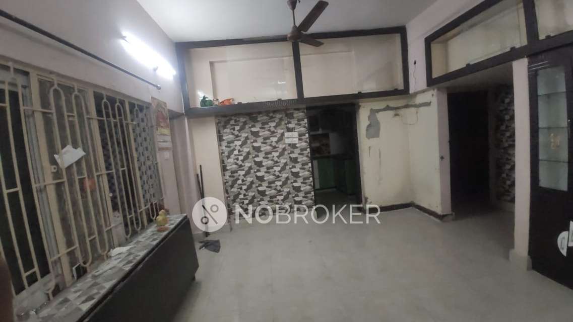 2 BHK Flat In Mahaveer Apartment For Sale  In Basheer Bagh