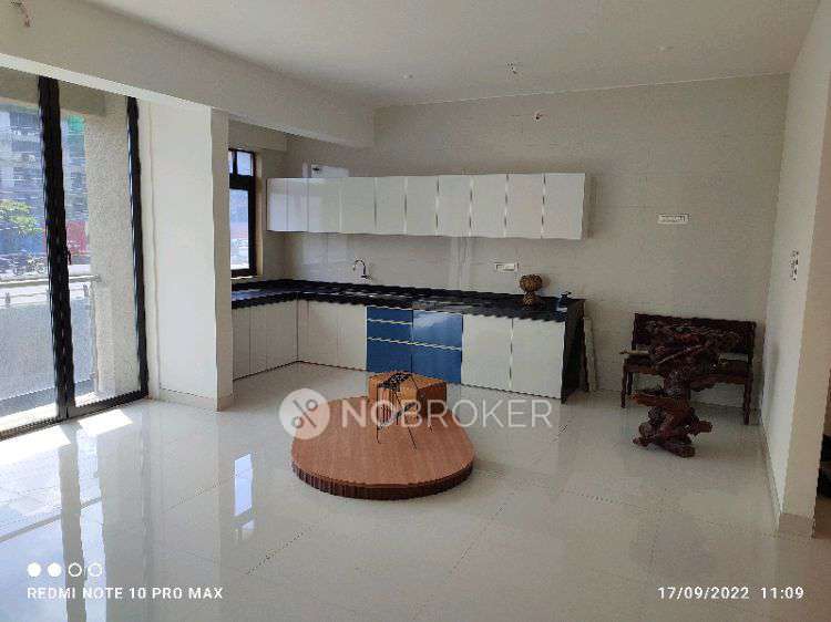 4 BHK Flat In Matruchhaya, Happy Home Society For Sale  In Ville Parle East