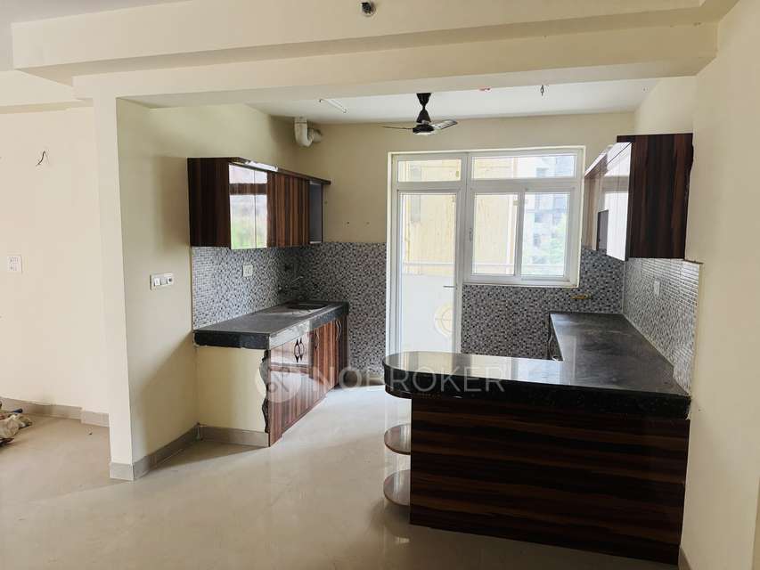 2 BHK Flat In Sikka Kaamna Greens For Sale  In Sector-143
