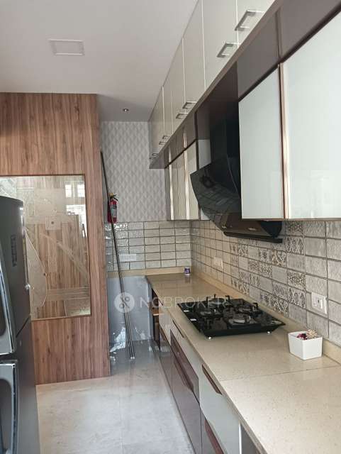 2 BHK Flat In Prestige Royale Gardens, Yelahanka For Sale  In Yelahanka