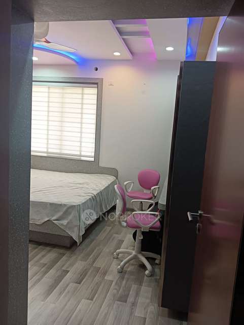 2 BHK Flat In Prestige Royale Gardens, Yelahanka For Sale  In Yelahanka