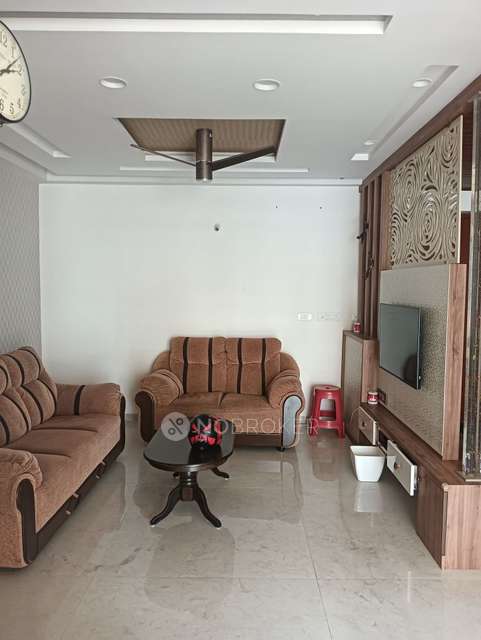 2 BHK Flat In Prestige Royale Gardens, Yelahanka For Sale  In Yelahanka