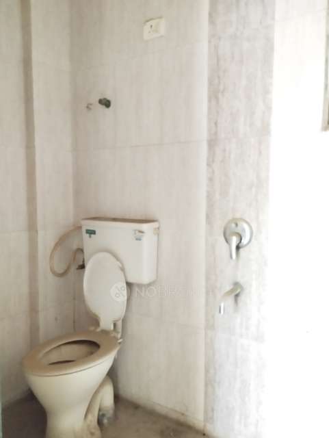 2 BHK Flat In Shri Ganesha Chs For Sale  In Ulwe