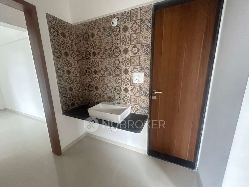 2 BHK Flat In Kamalraj Datta Vihar for Rent In Moshi