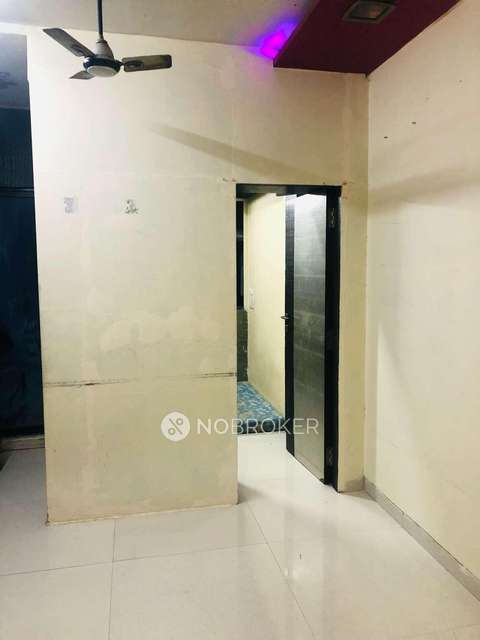 1 RK Flat In Shivneri Chs  For Sale  In Worli 