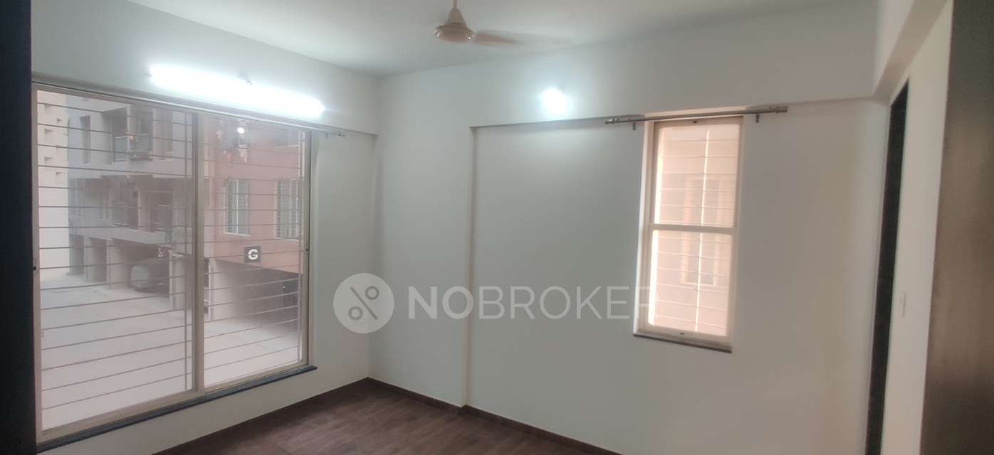 2 BHK Flat In Splendid Park Pro  For Sale  In Dudulgaon