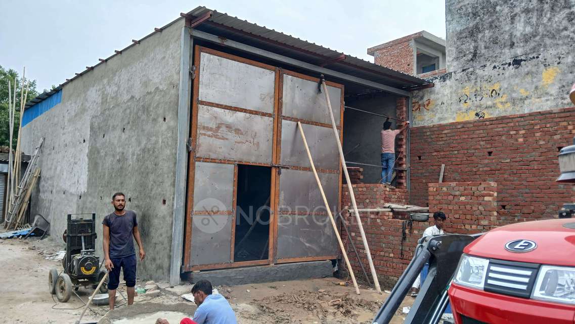 Godown/Warehouse in Mayur Vihar Dasna, Ghaziabad for Rent 