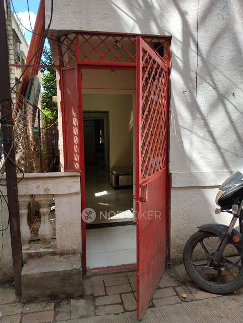 1 BHK Flat In Sai Balaji Niwas  For Sale  In Ghorpadi