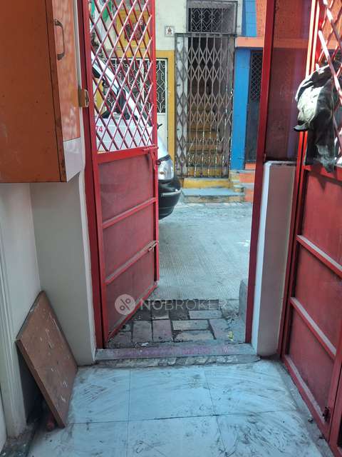 1 BHK Flat In Sai Balaji Niwas  For Sale  In Ghorpadi