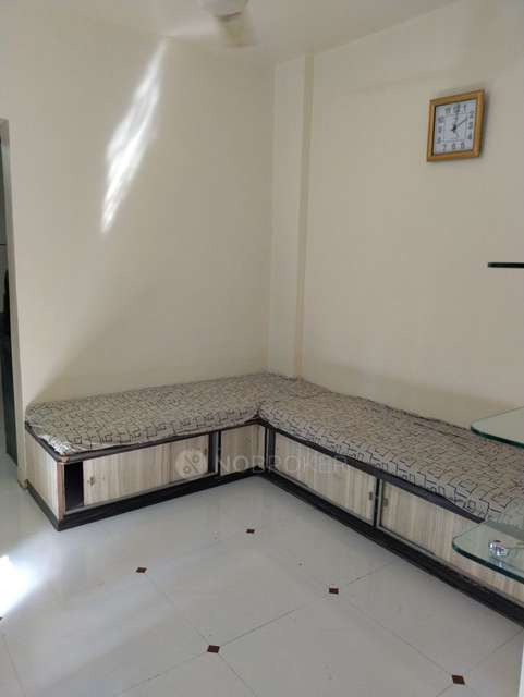 1 BHK Flat In Sai Balaji Niwas  For Sale  In Ghorpadi