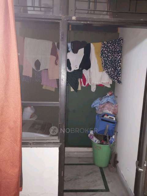 2 BHK Flat For Sale  In Madhu Vihar, I.p.extension, Patparganj