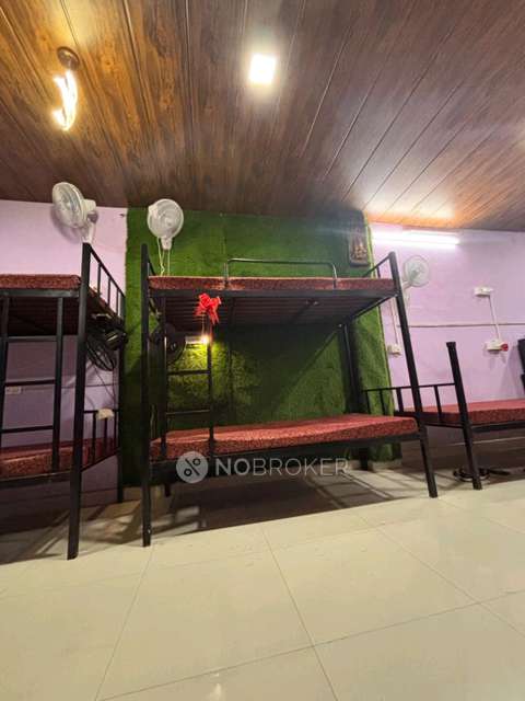 PG for Girls in  Mulund East