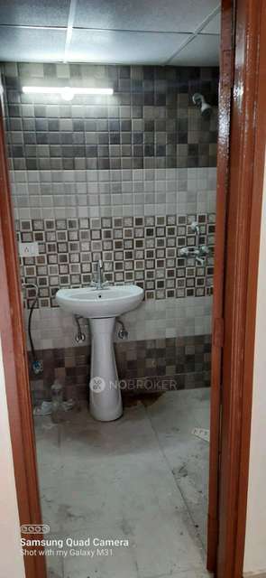 2 BHK Flat In Vicory One Amara For Sale  In Sector 16b Road