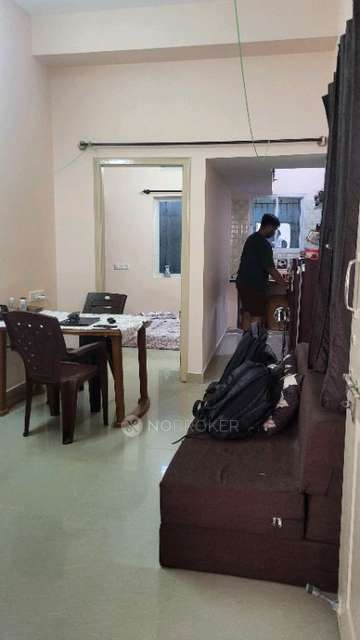 1 BHK House for Rent  In Adugodi