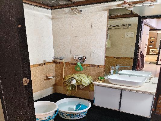 2 BHK Flat In Darshan Heights Kalbadevi For Sale  In Kalbadevi