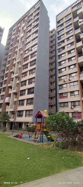 2 BHK Flat In Kohinoor Coral for Rent  In Pimpri-chinchwad