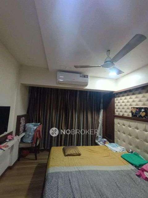 1 BHK Flat In Reputed Siddharth Residency For Sale  In Chembur