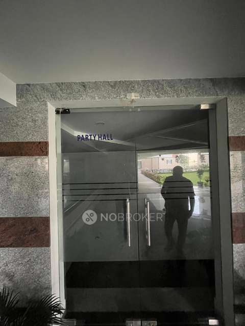 3 BHK Flat In Vasavi Signature For Sale  In Kukatpally