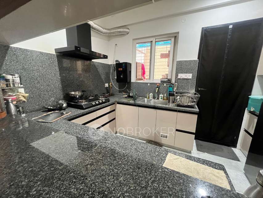 3 BHK Flat In Vasavi Signature For Sale  In Kukatpally