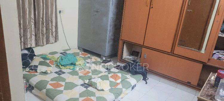 Single Room for Female In 2 BHK  In Seshadri Enclave In Mig-371 & 372, K P H B Phase 1, Kukatpally, Hyderabad, Telangana 500085, India