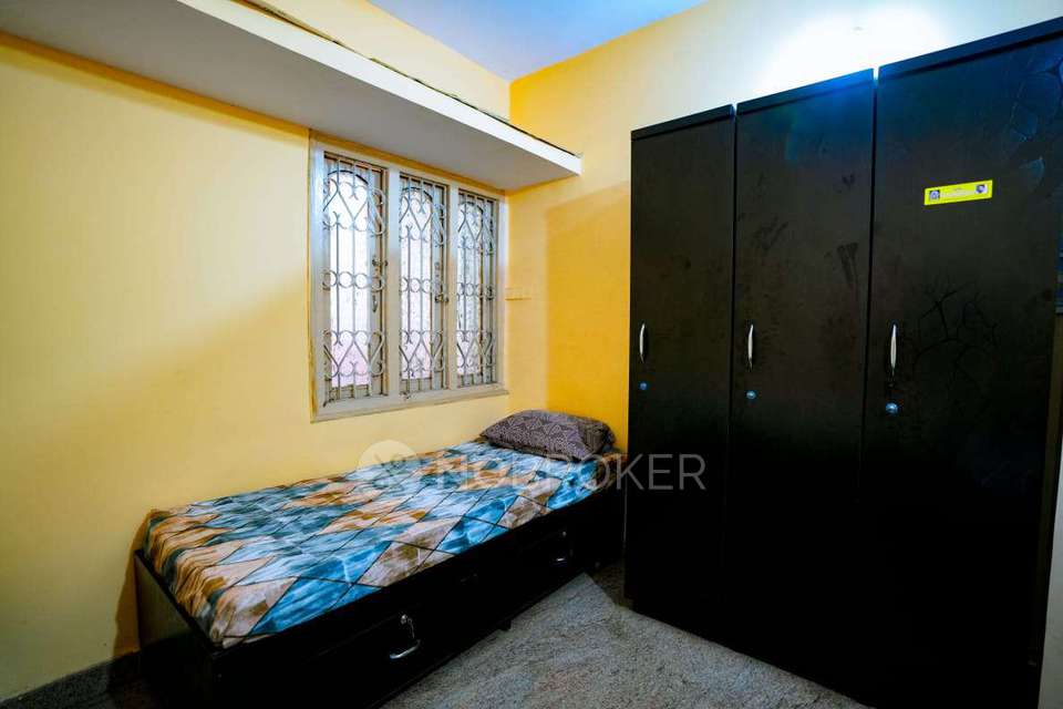 PG for Girls in Attiguppe, 