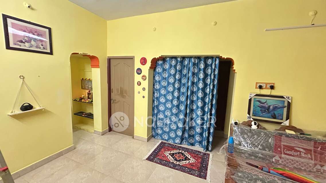 PG for Anyone in Pallavaram Bus Stop