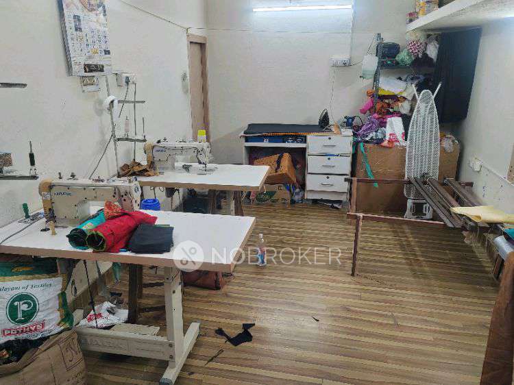 Shop in Valasaravakkam, Chennai for sale 