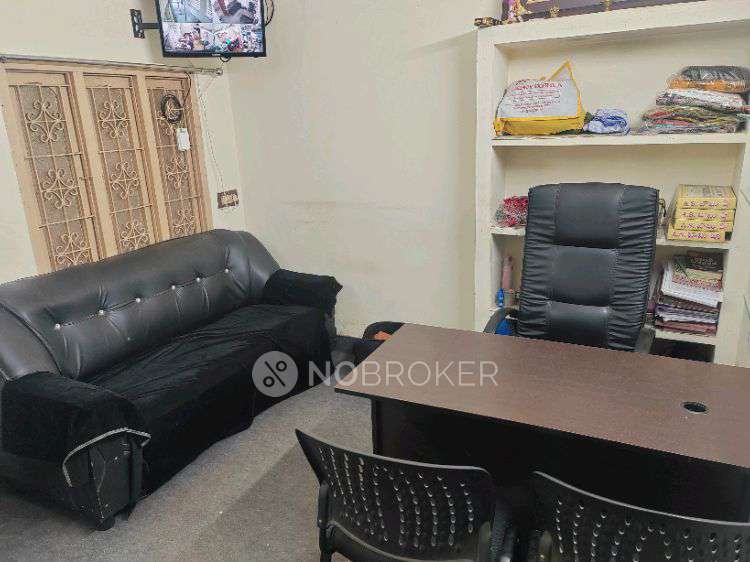 Shop in Valasaravakkam, Chennai for sale 