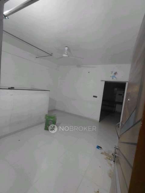 1 RK Flat In Kaushalya Niwas for Rent  In 53122, Sainath Colony Road, Vinayak Nagar, Pimple Gurav, Pimpri-chinchwad, Maharashtra 411061, India