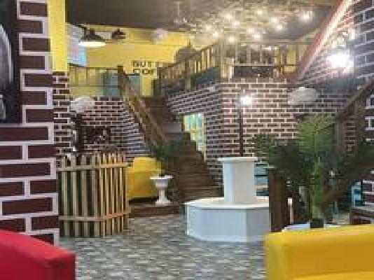 Restaurant/Cafe in Street 76, Sector 76 Rd, Noida for Rent 