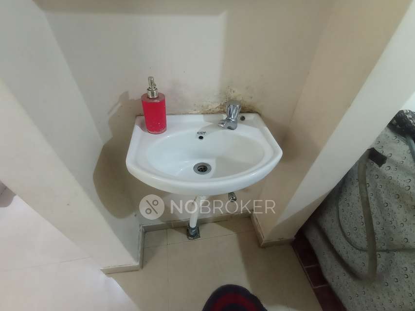 2 BHK Flat In Tanishq Apartment for Rent In Yerawada