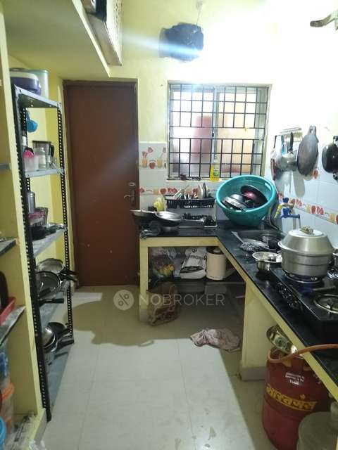 2 BHK Flat In Anand Apartment Urapakkam For Sale  In Urappakkam