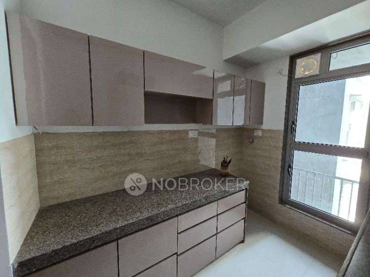 2 BHK Flat In Sunteck City For Sale  In Goregaon West