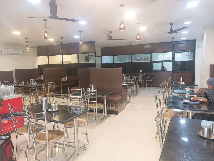 Restaurant/Cafe in  Velappanchavadi, Chennai for sale 
