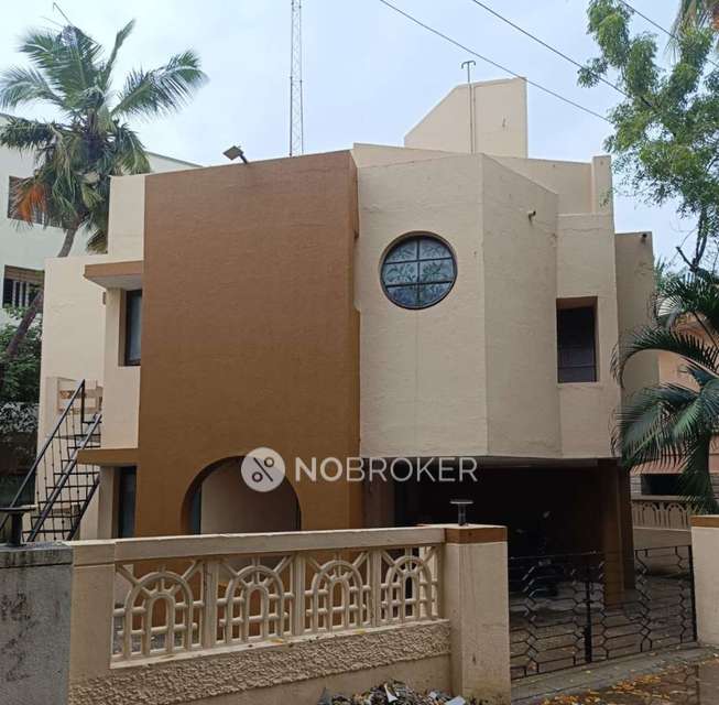Commercial Property in Valasaravakkam, Chennai for sale 