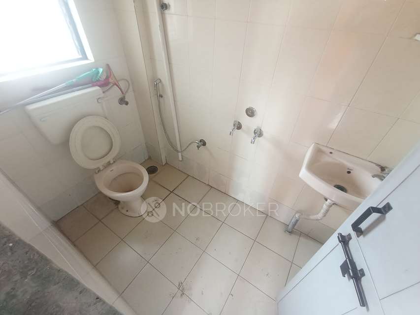 2 BHK Flat In Choice Goodwill Orchids for Rent  In Dhanori